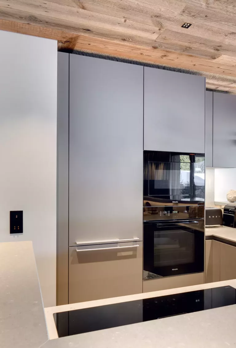 2022-10-06-c5a3c02eb3a274728fe7c7e41a1b0a3d