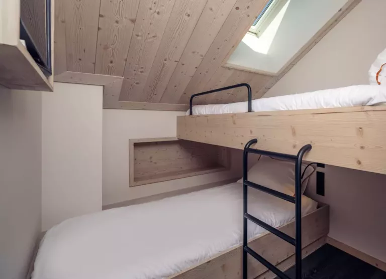 rnOT1OKRemm2EEUKYTCF_a5ac75e3-189c-4d79-d125-ada5bb66d0f0